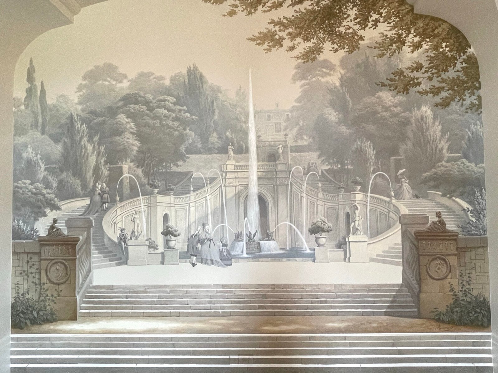 Grisaille garden mural with fountain and staircase by Kim Delaney