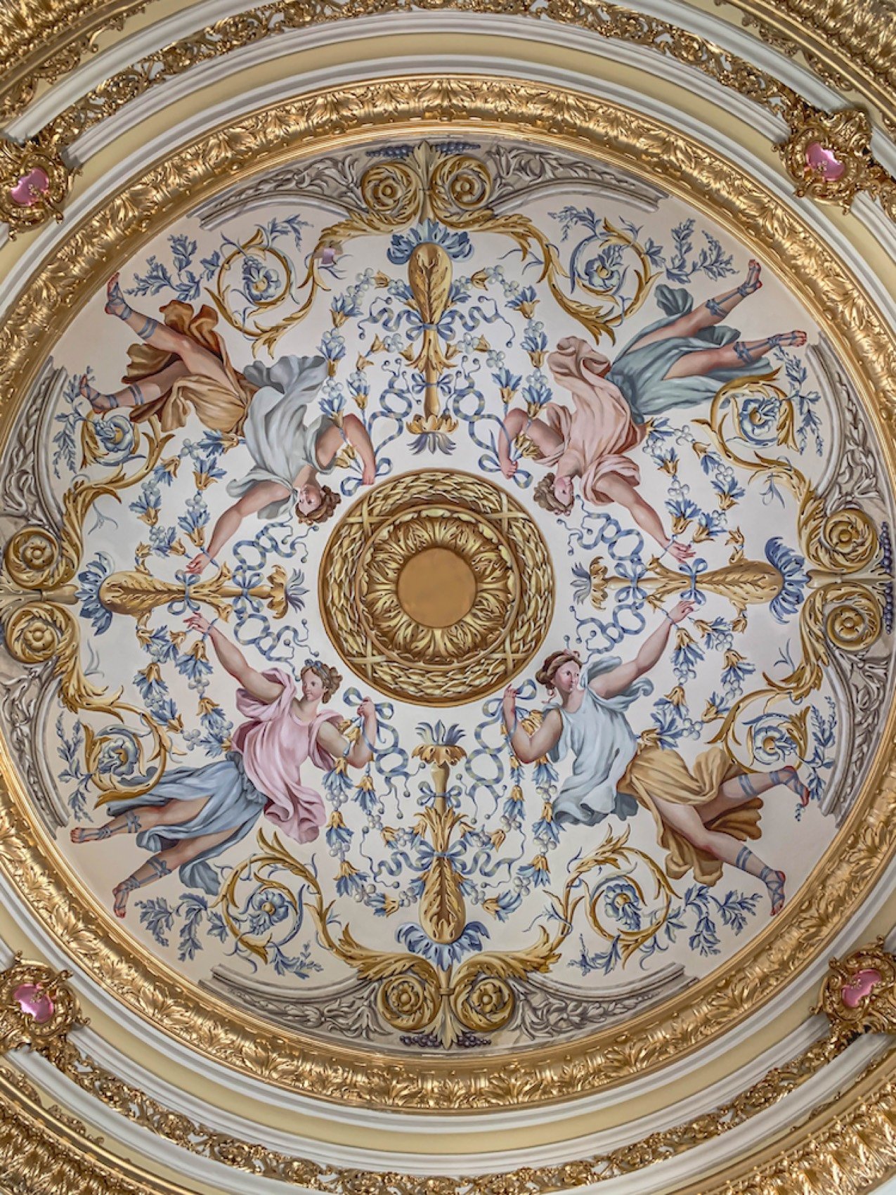 Fontainebleau — mural & fresco by Kim Delaney, Delaney Fine Finishes