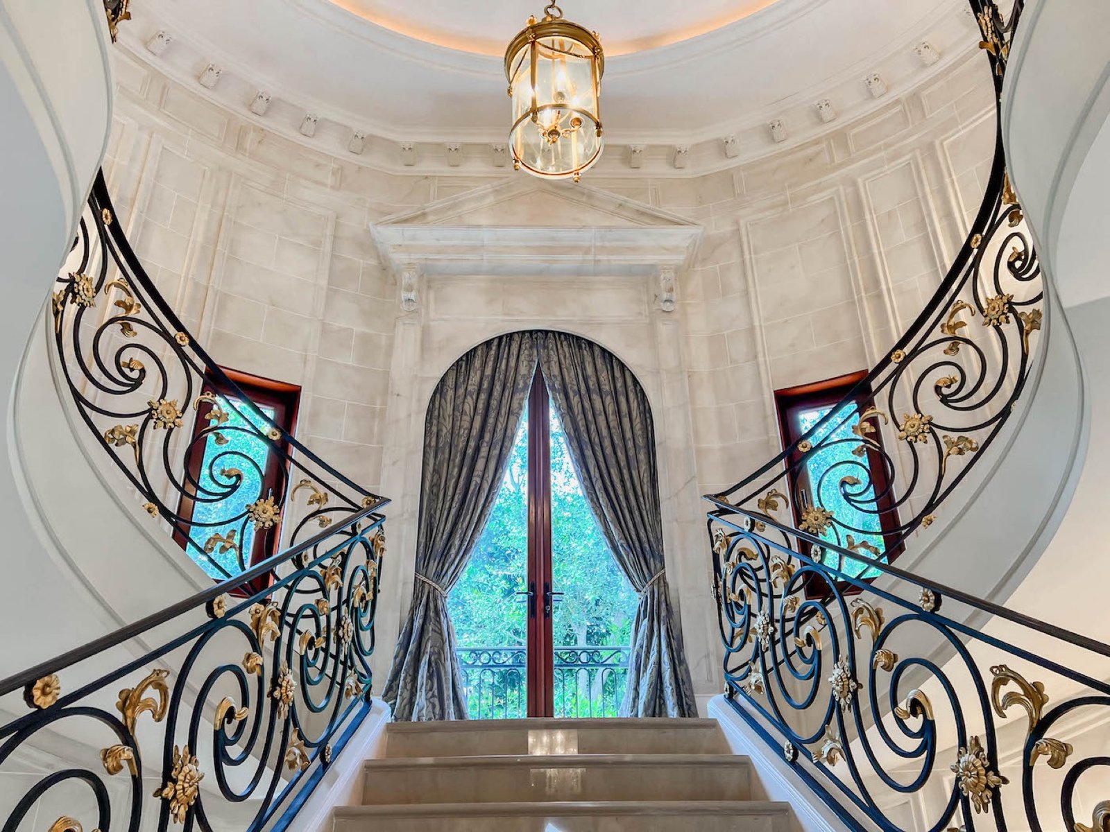 Fortuna — mural & fresco by Kim Delaney, Delaney Fine Finishes