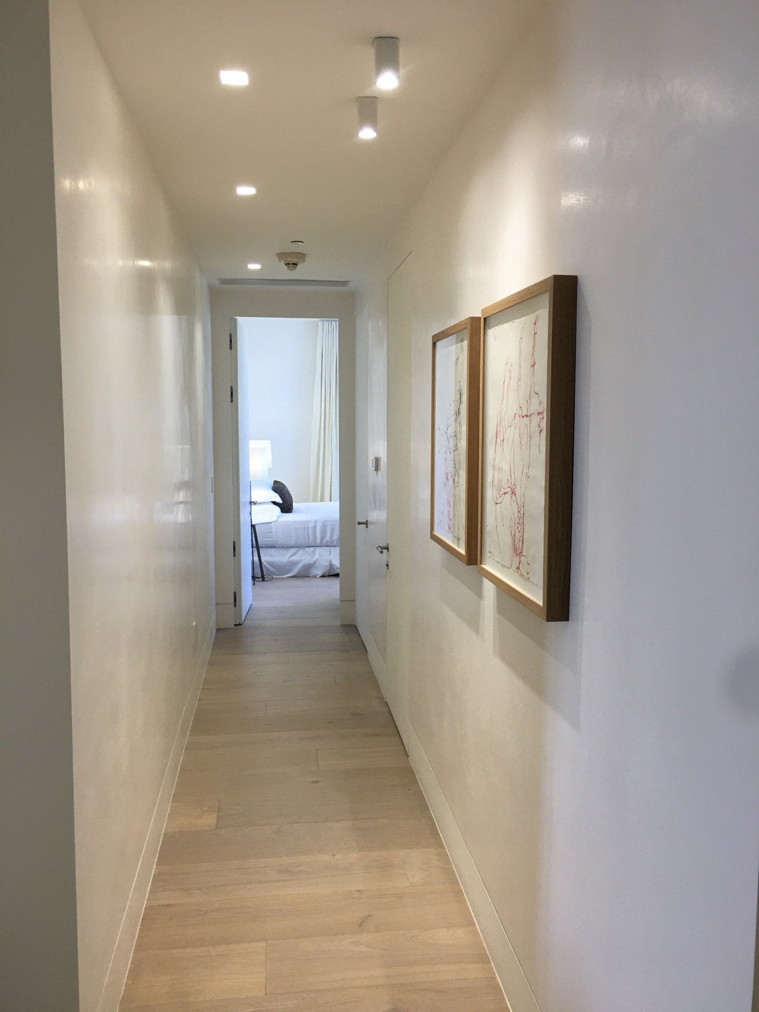High-gloss polished plaster corridor by Kim Delaney, Delaney Fine Finishes