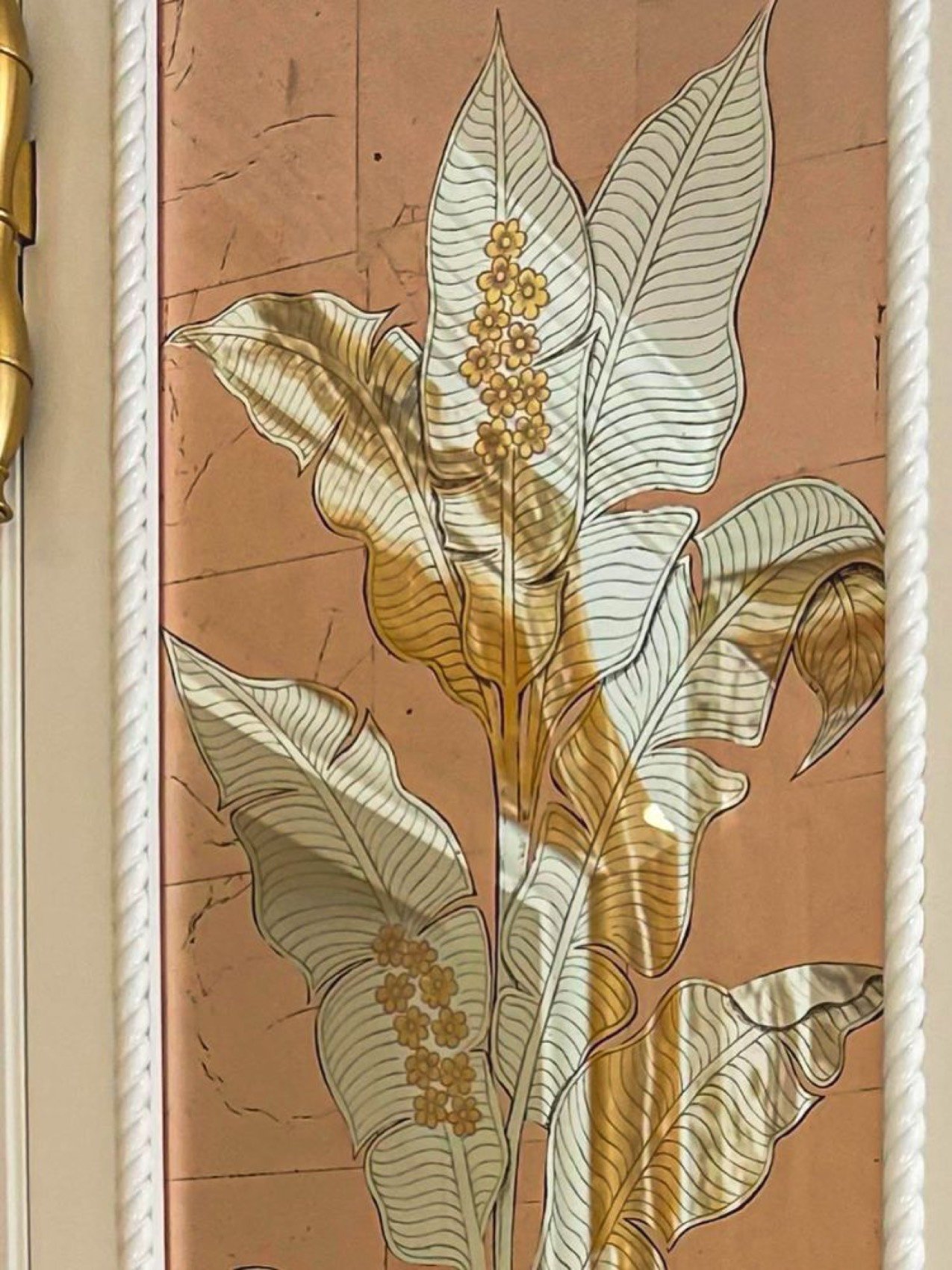 Verre Églomisé — reverse-gilded glass by Kim Delaney, Delaney Fine Finishes