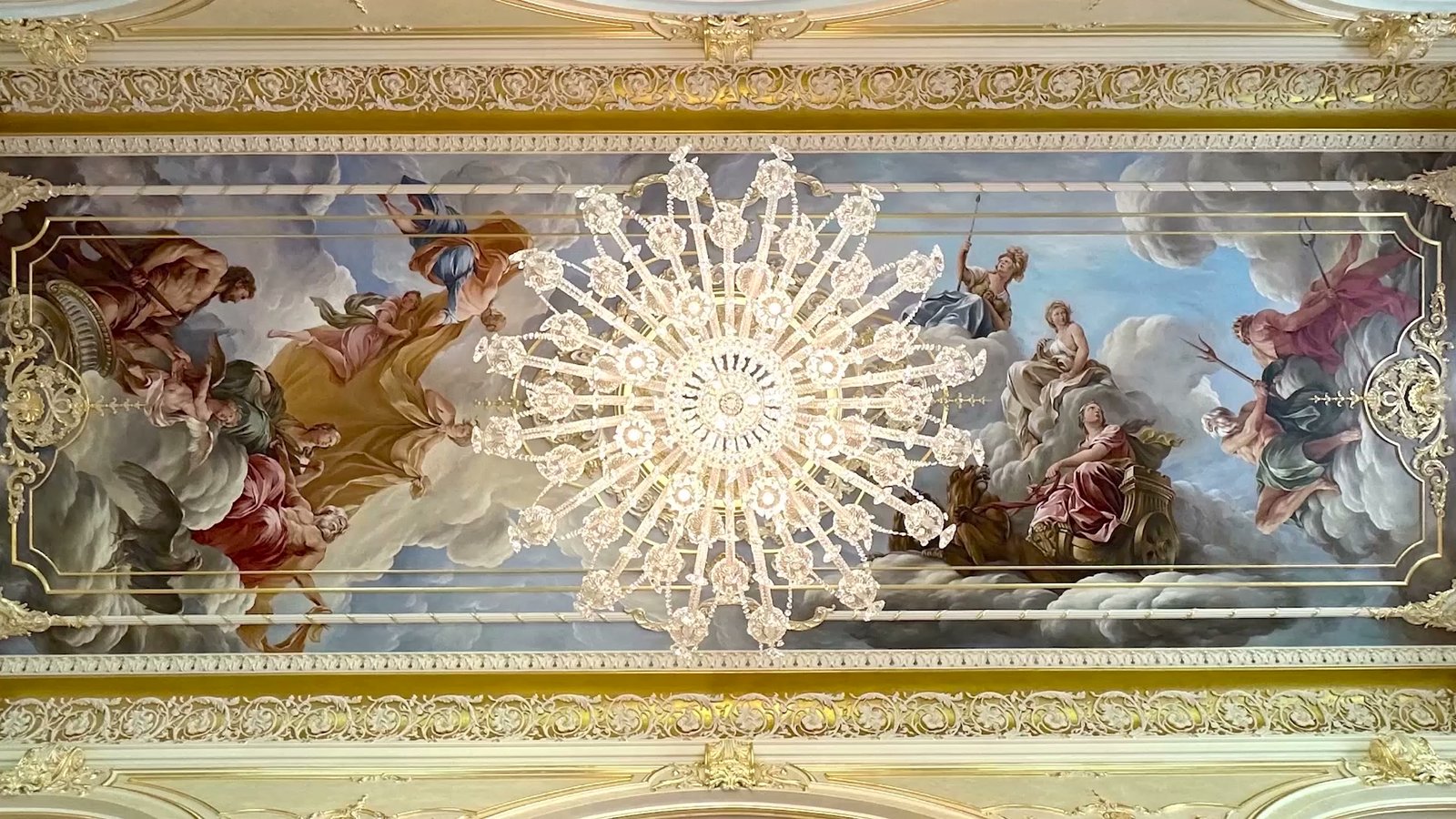 Hand-painted ceiling fresco with gilded detail by Kim Delaney, Delaney Fine Finishes